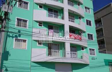 Imagem: O apartamento possui 2 Dormitórios, 1 Banheiro, 2 Vagas na