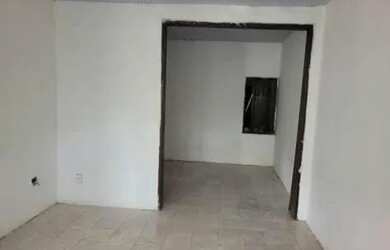 Imagem 5: Casa a venda rápido. Guarda roupa, 2 Vagas na garageme3 Dormitórios