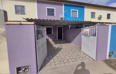 Imagem: A casa possui 2 Dormitórios, 2 Banheiros, 1 Vaga na garagem