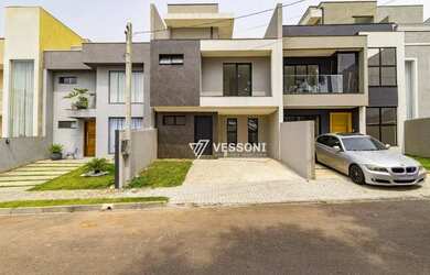 Imagem: A casa em condomínio possui 3 Dormitórios, 3 Banheiros, 1