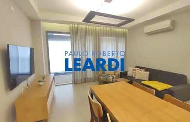 Imagem: O apartamento possui 1 Dormitório, 2 Banheiros, 1 Vaga na garagem