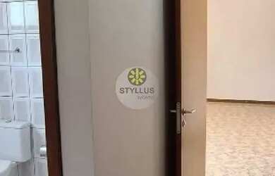 Imagem 16: Apartamento com 03 dormitórios, 01 suíte, sacada, 02 garagens cobertas,...