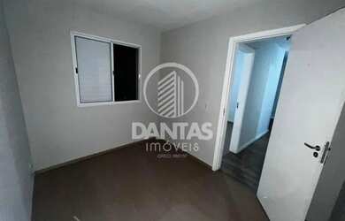 Imagem 15: Imóvel para aluguel tem 46 metros quadrados com 2 quartos em Jardim Ísis...