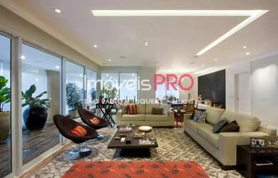 Imagem 2: Campo Belo - Alto Padrão - 385 m2 - Espaço Gourmet - 3 suítes - 5 vagas