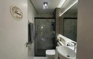 Imagem: O apartamento possui 3 Dormitórios, 2 Banheiros, 1 Vaga na