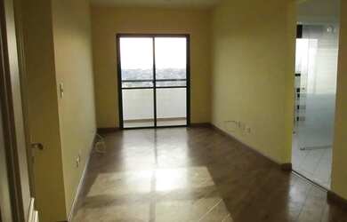 Imagem: O apartamento possui 2 Dormitórios, 1 Banheiro, 2 Vagas na