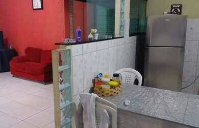 Imagem 9: VENDE-SE CASA DE ANDAR COM 3 CASAS NO TERRENO