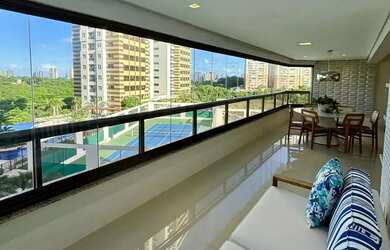 Imagem: O apartamento possui 4 Dormitórios, 5 Banheiros, 3 Vagas na