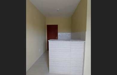 Imagem: A kitnet possui 1 Dormitório, 1 Banheiro, 1 Vaga na garagem