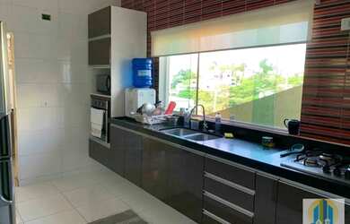 Imagem 2: Casa à Venda em Santana de Parnaíba / SP