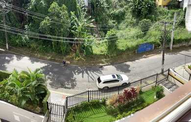 Imagem 2: Apartamento para venda tem 100 metros quadrados com 3 quartos em Candeal...