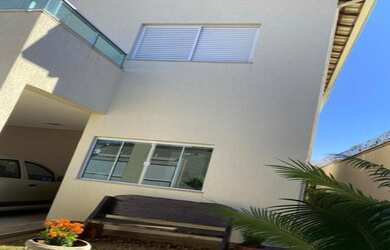 Imagem 7: Casa à venda, 4 quartos, 4 suítes, 4 vagas, TABAJARAS - Uberlândia/MG