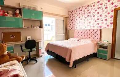 Imagem 2: Sobrado alto padrão. Piscina, Guarda roupa, 201m² de Áreae3 Vagas na...