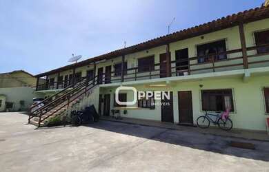 Imagem: A casa em condomínio possui 3 Dormitórios, 2 Banheiros, 1