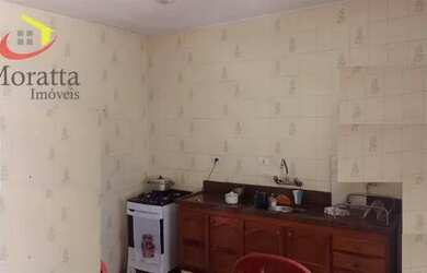 Imagem: A casa possui 3 Dormitórios, 3 Banheiros, 1 Vaga na garagem