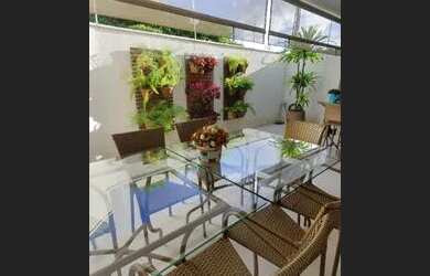 Imagem 2: Casa em Franca. 221m² de Área, 2 Vagas na garageme4 Dormitórios