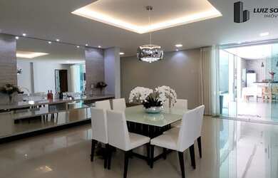 Imagem: A casa em condomínio possui 4 Dormitórios, 5 Banheiros, 5