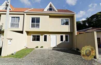 Imagem: A casa em condomínio possui 3 Dormitórios, 3 Banheiros, 2