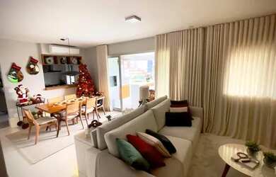 Imagem: O apartamento possui 2 Dormitórios, 2 Banheiros, 2 Vagas na