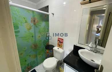 Imagem: O apartamento possui 2 Dormitórios, 2 Banheiros, 1 Vaga na