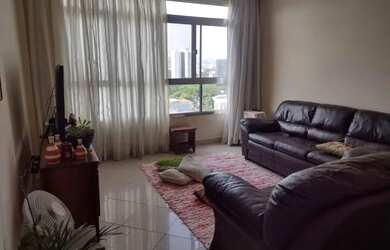 Imagem: O apartamento possui 3 Dormitórios, 2 Banheiros, 1 Vaga na