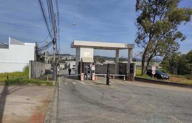 Imagem: O terreno possui 1028m² de Área e está localizado em Macuco