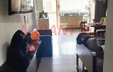 Imagem: A casa possui 2 Dormitórios, 2 Banheiros, 1 Vaga na garagem