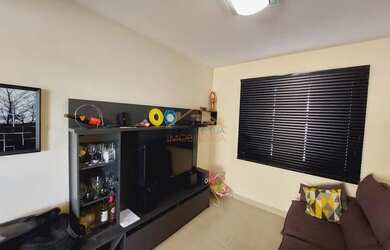 Imagem: O apartamento possui 3 Dormitórios, 2 Banheiros, 1 Vaga na