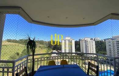 Imagem: O apartamento possui 2 Dormitórios, 2 Banheiros, 2 Vagas na