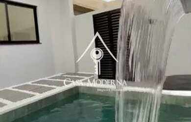 Imagem: A casa possui 2 Dormitórios, 2 Banheiros, 2 Vagas na garagem