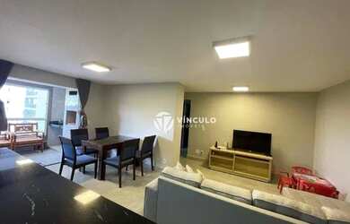 Imagem: O apartamento possui 3 Dormitórios, 2 Banheiros, 2 Vagas na