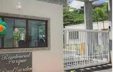 Imagem: O apartamento possui 2 Dormitórios, 1 Banheiro, 2 Vagas na