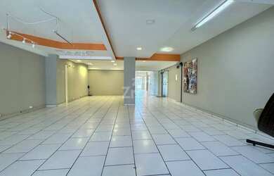 Imagem 7: Sala comercial preparada para escritório, no Bairro Água Verde