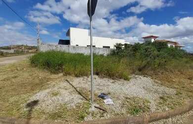 Imagem: O terreno possui 360m² de Área, Imóvel novo e está localizado