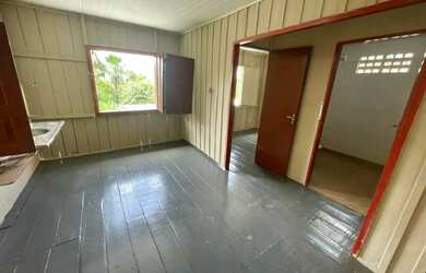 Imagem: A casa possui 5 Dormitórios, 5 Banheiros, 387m² de Área e