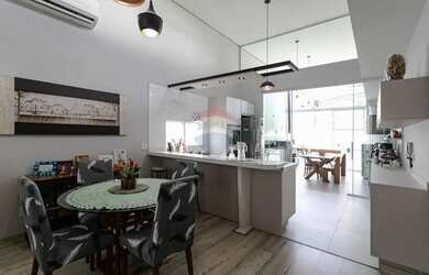 Imagem 9: Casa de alto padrão para locação em Condomínio Fechado na região...