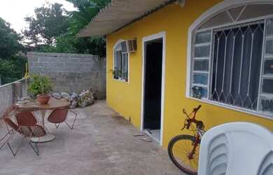 Imagem 12: Vendo uma ótima casa. Varanda, 1 Banheiroe2 Dormitórios