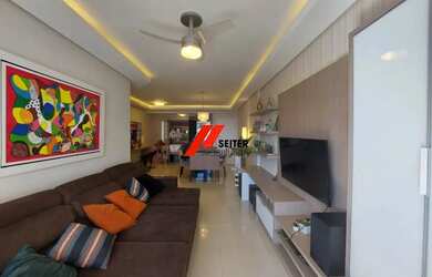 Imagem: O apartamento possui 3 Dormitórios, 2 Banheiros, 2 Vagas na