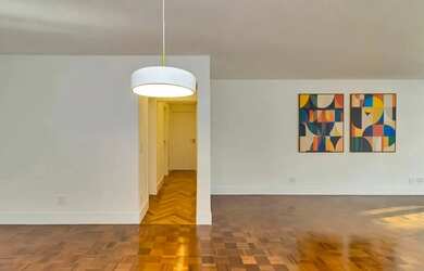 Imagem 5: Apartamento para venda em Higienópolis com 3 quartos, sendo 2 suítes...