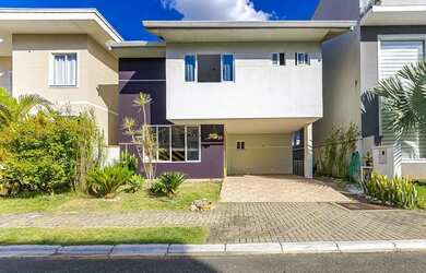 Imagem: A casa em condomínio possui 3 Dormitórios, 3 Banheiros, 2