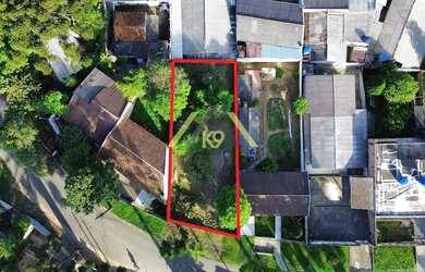 Imagem: O terreno possui 360m² de Área e está localizado em Santa