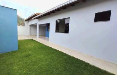 Imagem 3: Casa 3 Quartos com Suíte, Piscina e Churrasqueira em Jaraguá do Sul...