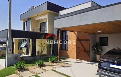 Imagem: A casa em condomínio possui 3 Dormitórios, 4 Banheiros, 2