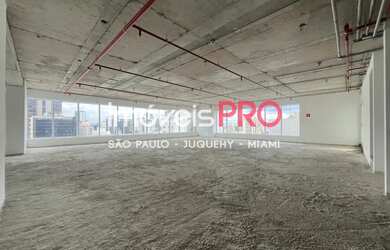 Imagem: O depósito possui 4 Vagas na garagem, 467m² de Área e está