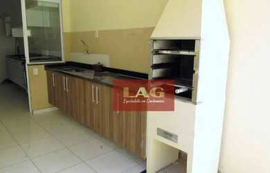 Imagem: A casa em condomínio possui 3 Dormitórios, 2 Banheiros, 2