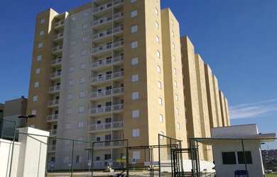 Imagem: O apartamento possui 2 Dormitórios, 1 Banheiro, 1 Vaga na garagem