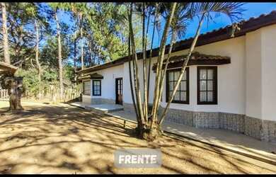 Imagem: A chácara possui 2600m² de Área e está localizado em Chácaras