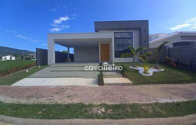 Imagem: A casa em condomínio possui 3 Dormitórios, 3 Banheiros, 2