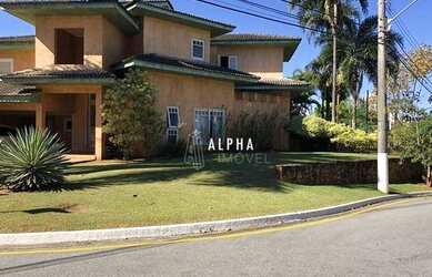 Imagem: A casa em condomínio possui 4 Dormitórios, 4 Banheiros, 4