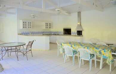 Imagem 9: Casa A VENDA no Jardim Acapulco , GUARUJÁ - frente praça